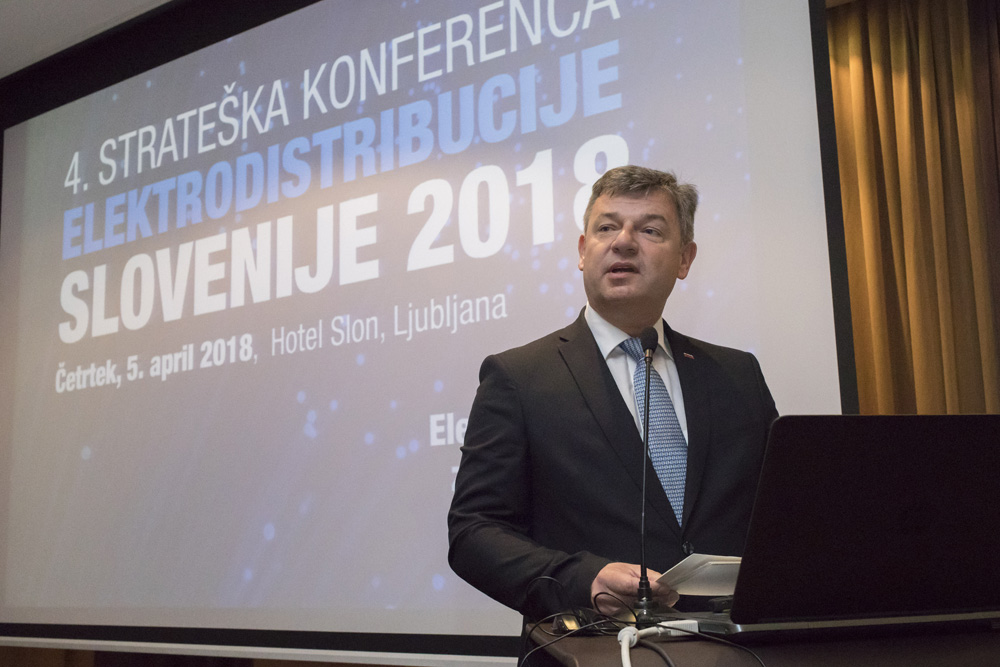 180405 4.strateška konferenca elektrodistribucije_foto.miha.fras_191